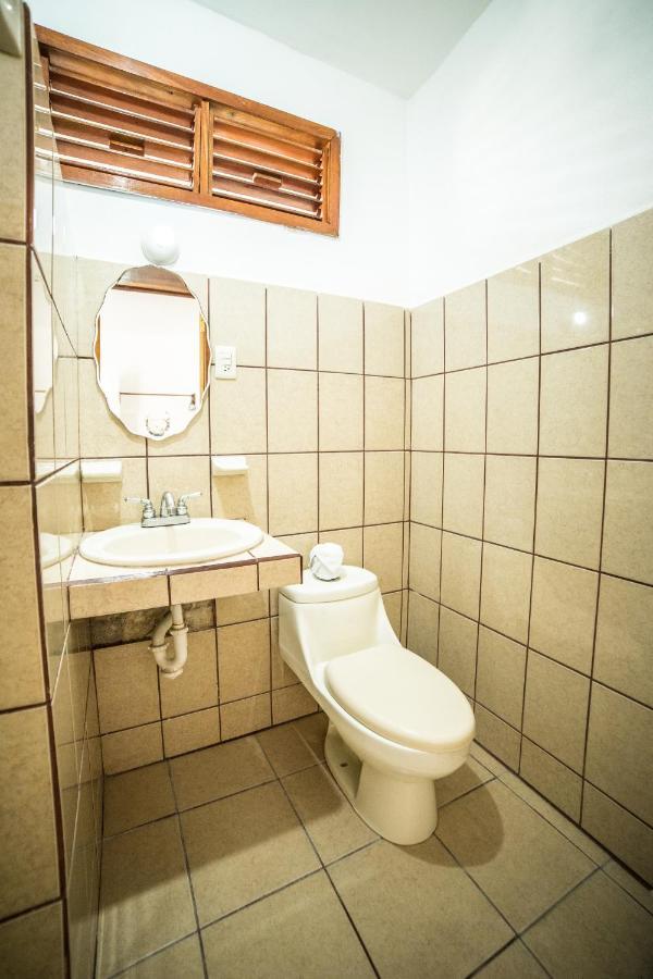 Hotel El Manglar バカラル エクステリア 写真